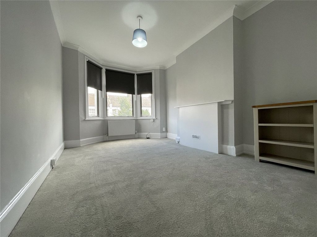 Property photo 1 of 15 Picture No. 04