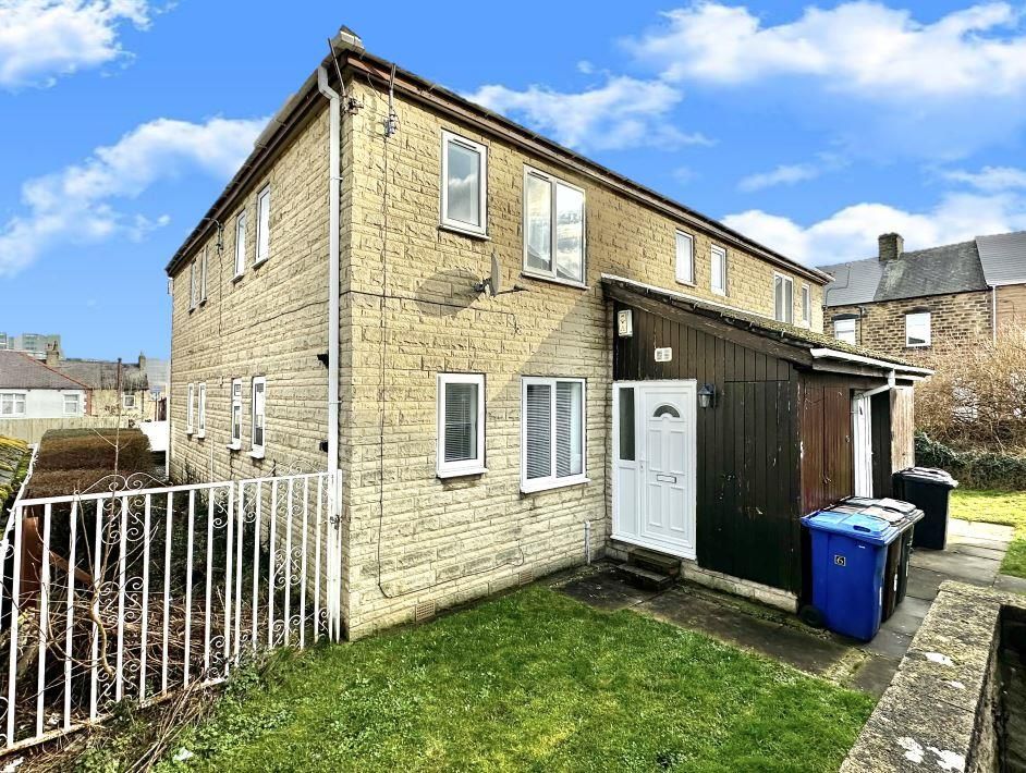 Property photo 1 of 6 Front.Jpg