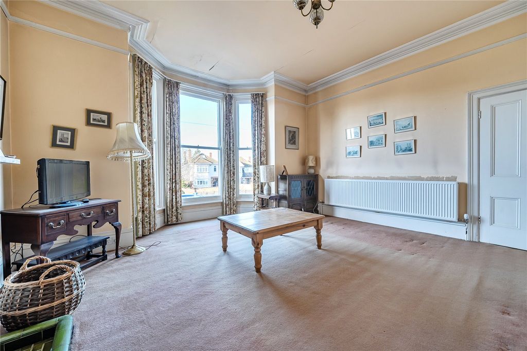 Property photo 3 of 21 Picture No. 21