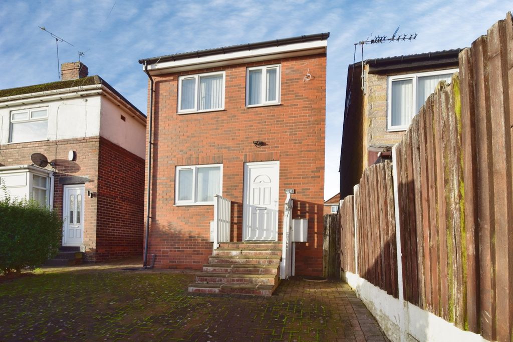 Property photo 1 of 18 Pbox-Img.Jpg