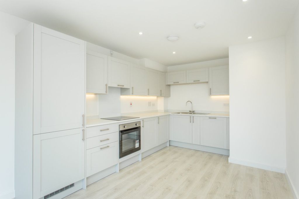 Property photo 3 of 20 Picture 3