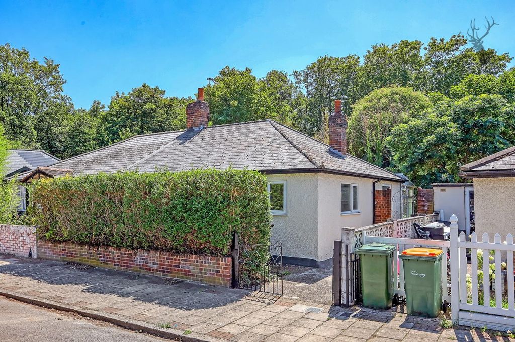Property photo 1 of 11