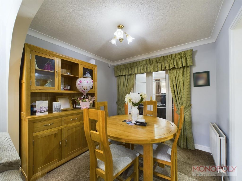 Property photo 3 of 20 Cam03815G0-Pr0125-Still011.Jpg