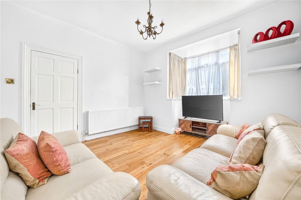 Property photo 1 of 18 Picture No. 16