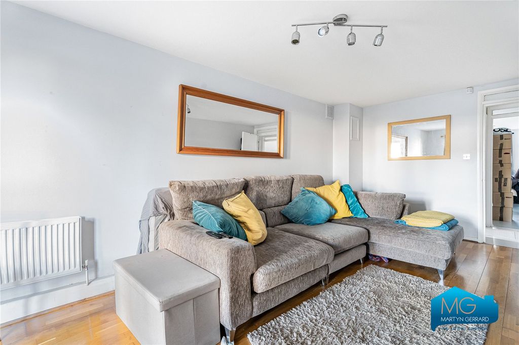 Property photo 1 of 20 Picture No. 16