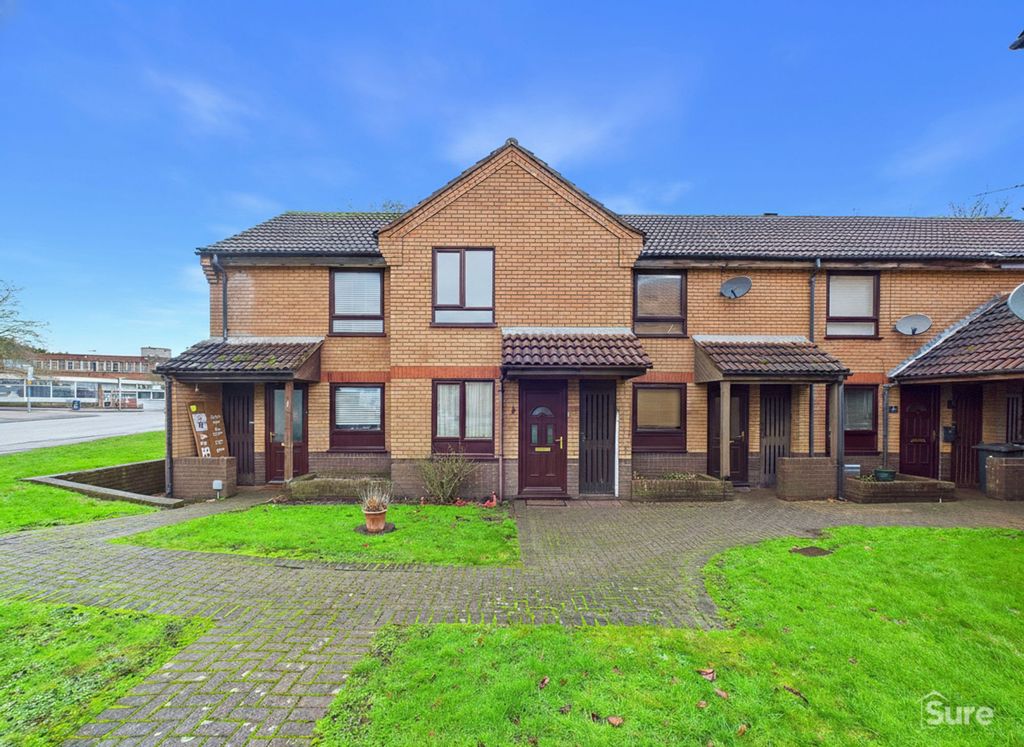 Property photo 1 of 10