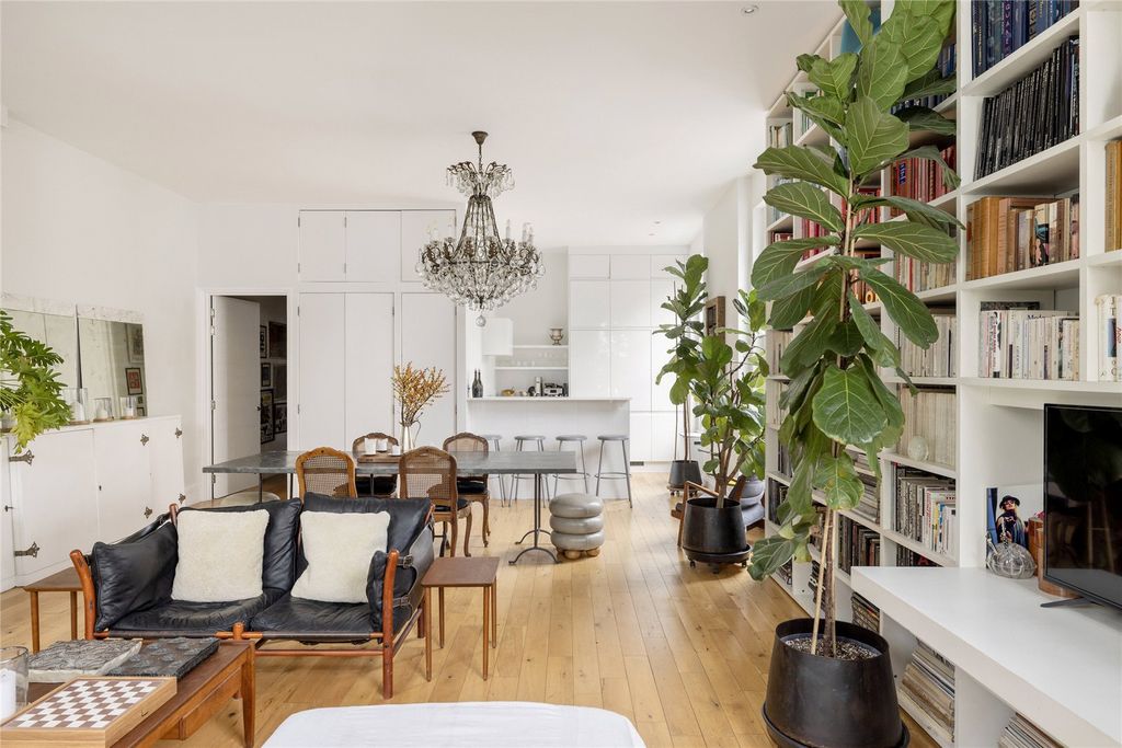 Property photo 3 of 14 Picture No. 19