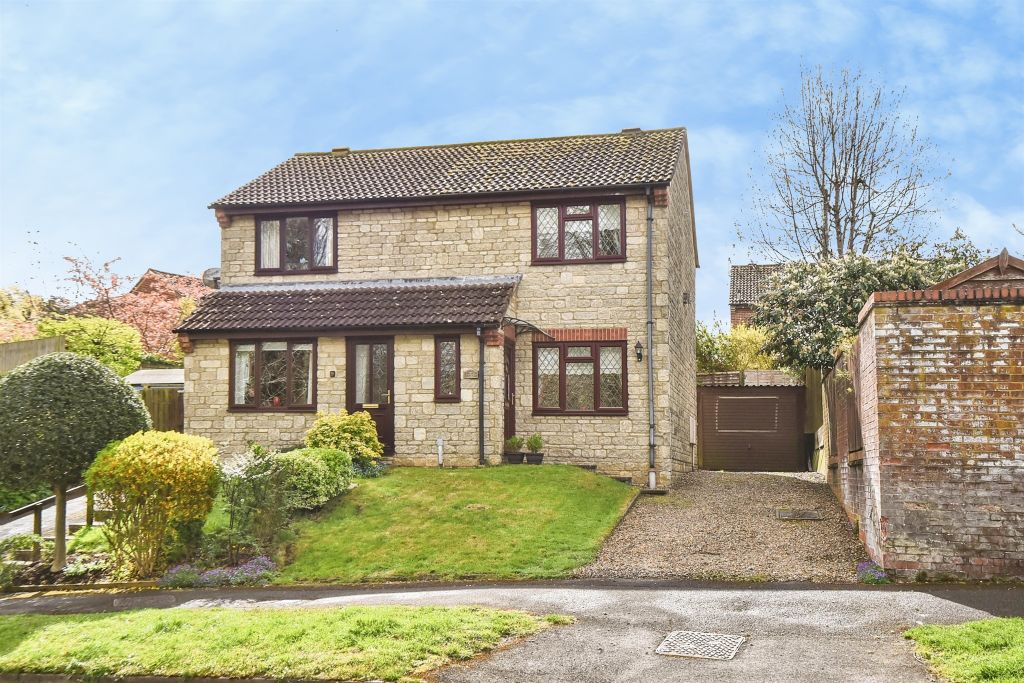 Property photo 1 of 19