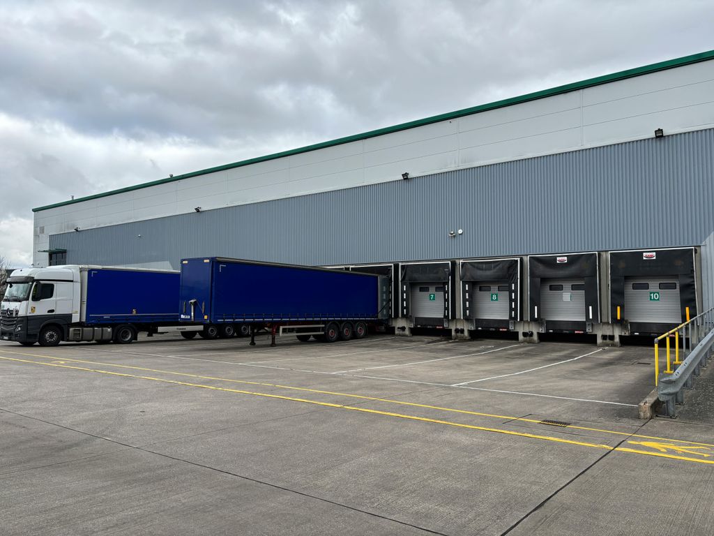 Property photo 3 of 6 Img_1604.Jpg