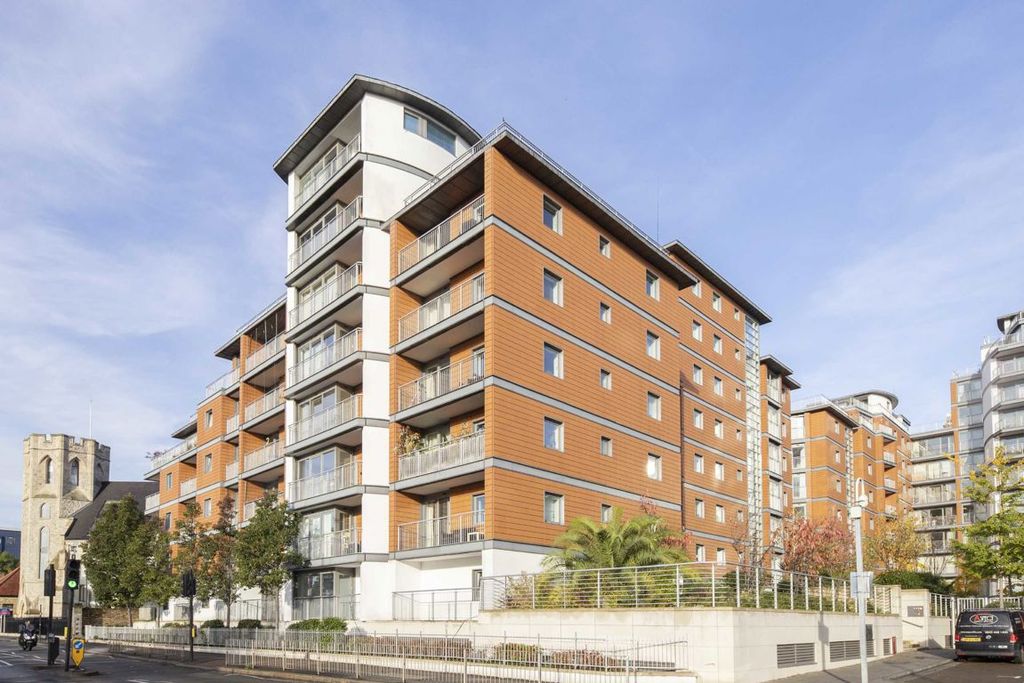 Property photo 1 of 6