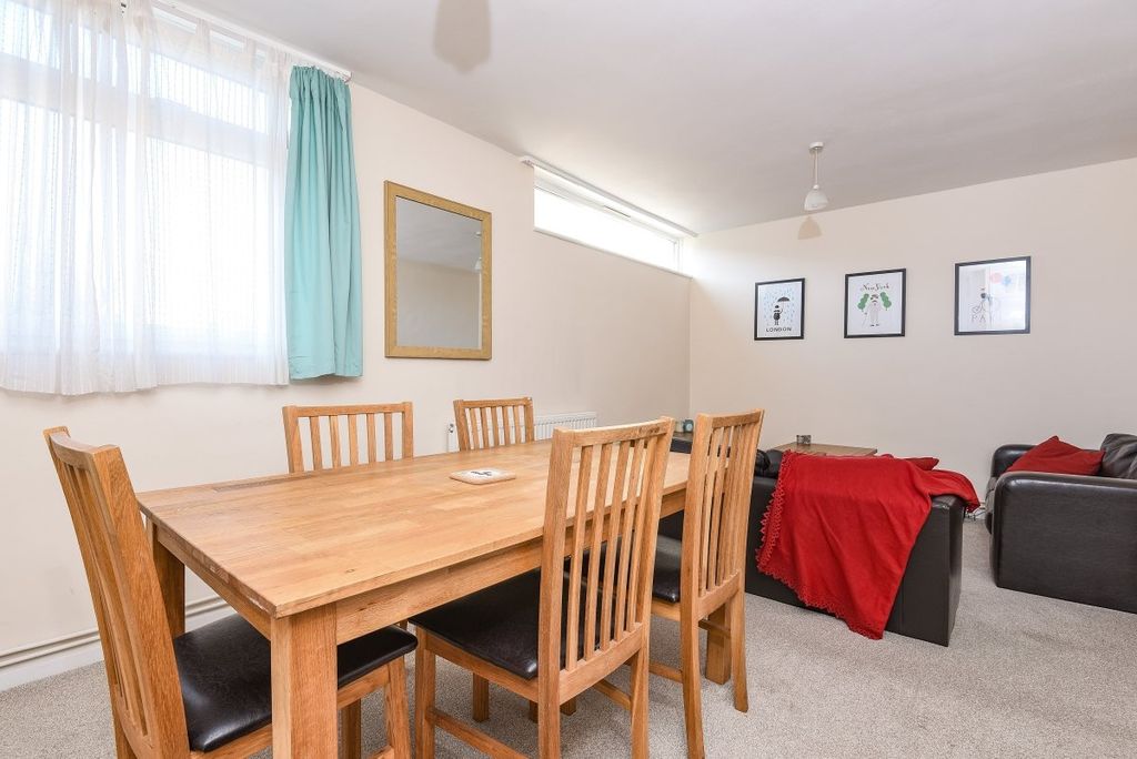 Property photo 1 of 6 232653 (2)