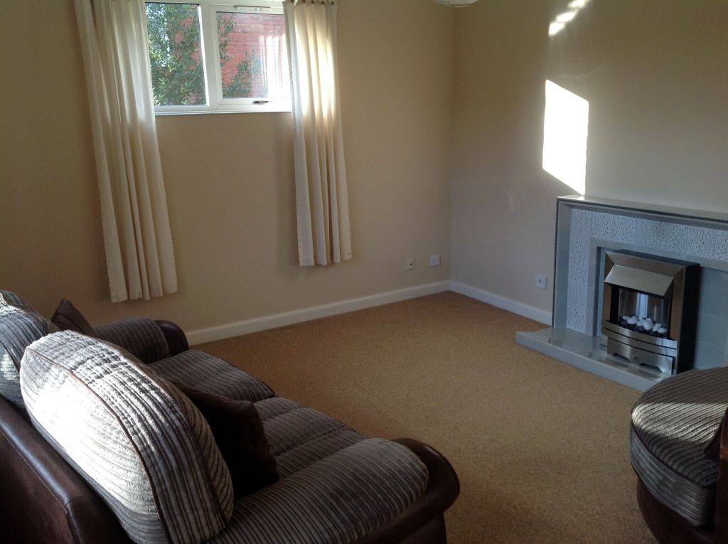 Property photo 2 of 7