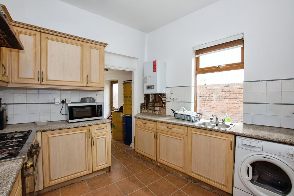 Property photo 2 of 19 Pbox-Img.Jpg