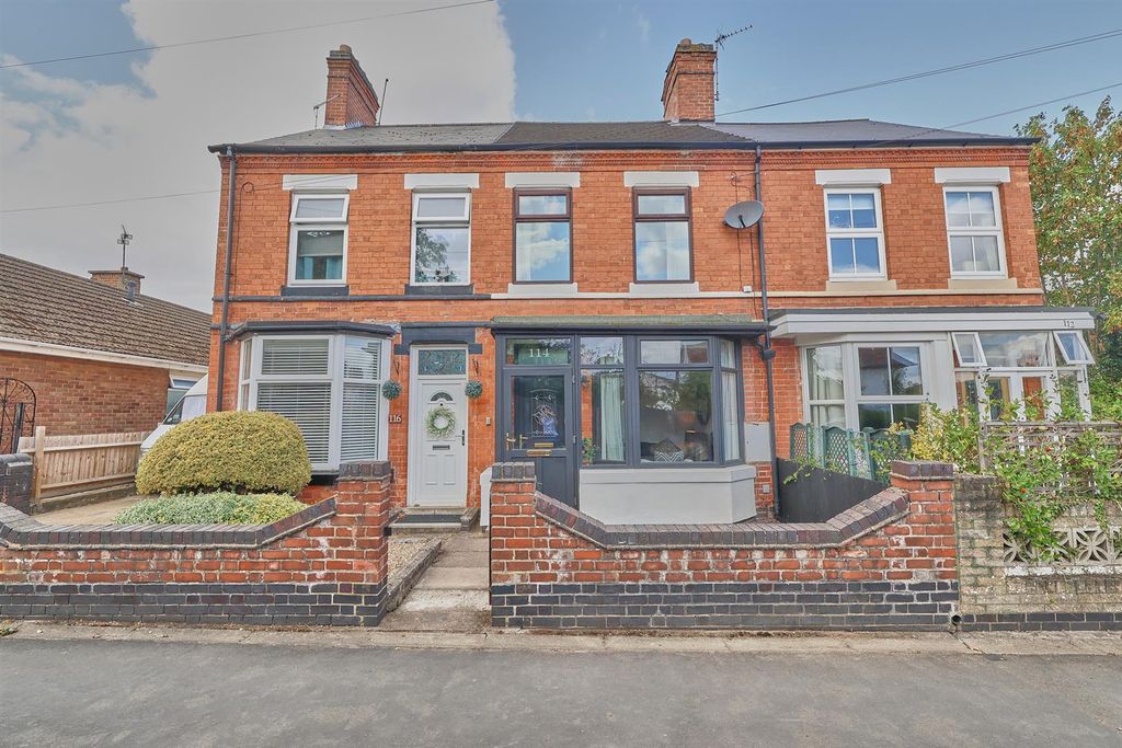 Property photo 1 of 12 Station Road_11.Jpg