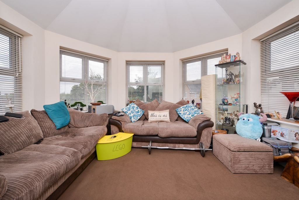 Additional image 4 of 2 bed flat for saleCaptain Webb Drive, Dawley TF4