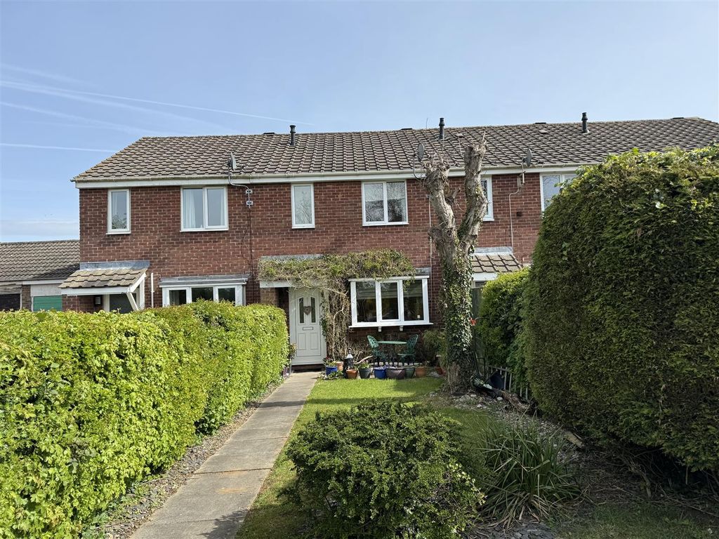 Property photo 1 of 18