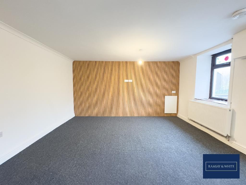 Property photo 3 of 12 Photo 3