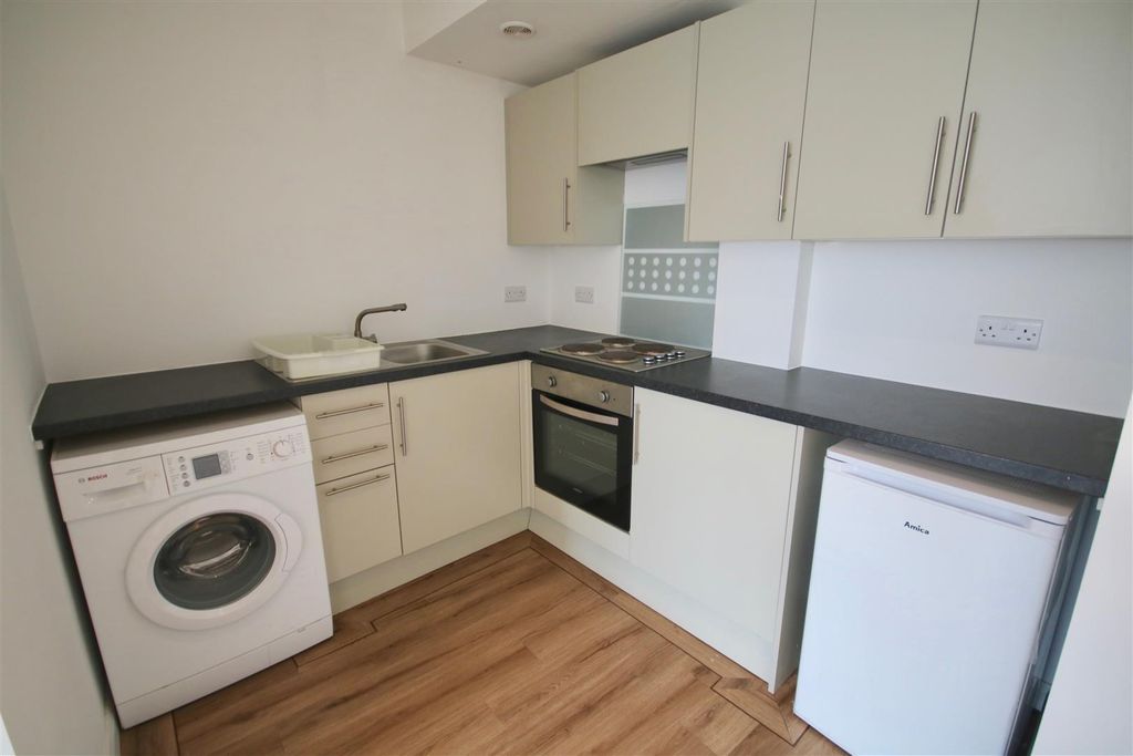 Property photo 2 of 9 2Idb9Ml1E0Cbtifbfbzdpg.Jpg