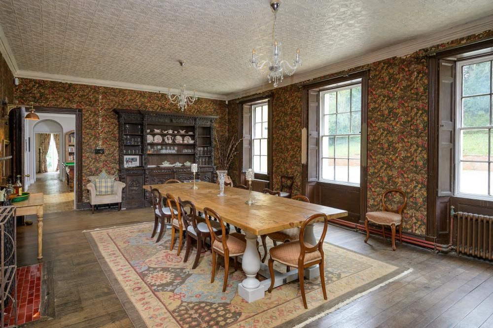 Property photo 3 of 29 Image