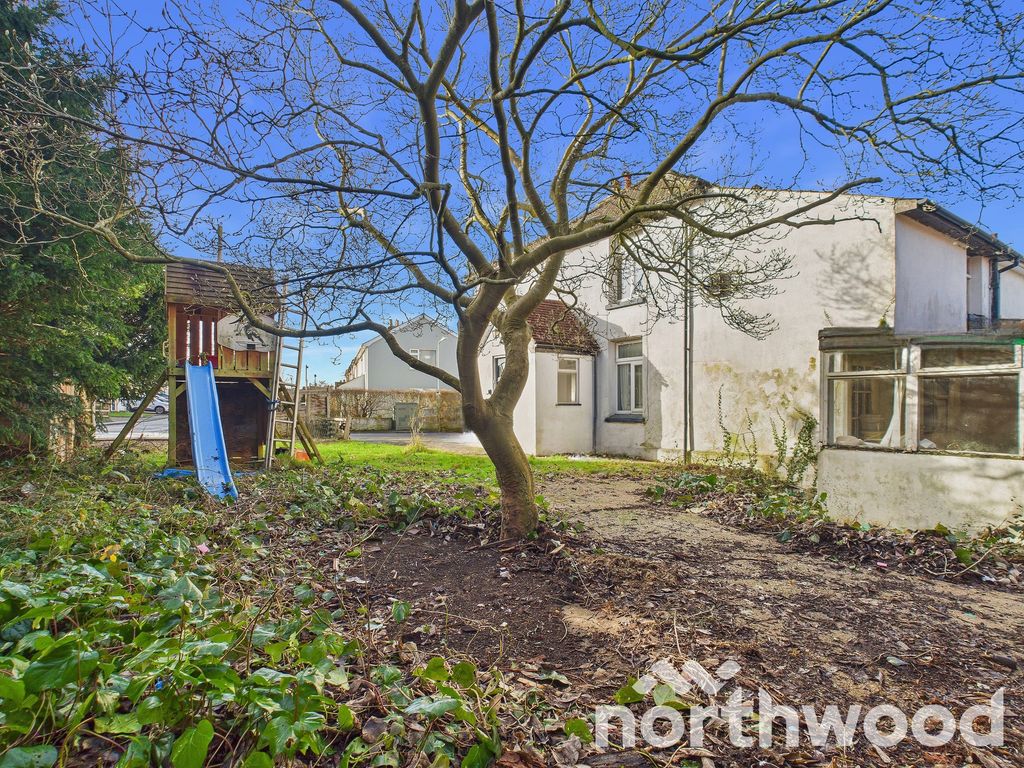 Property photo 3 of 22