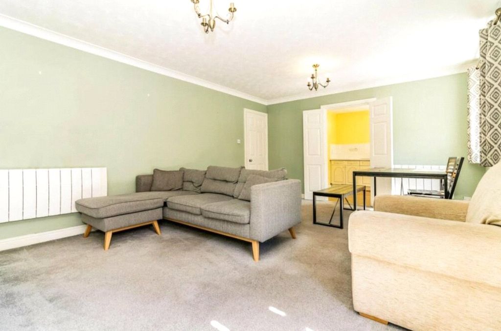Property photo 1 of 6 Picture No. 10