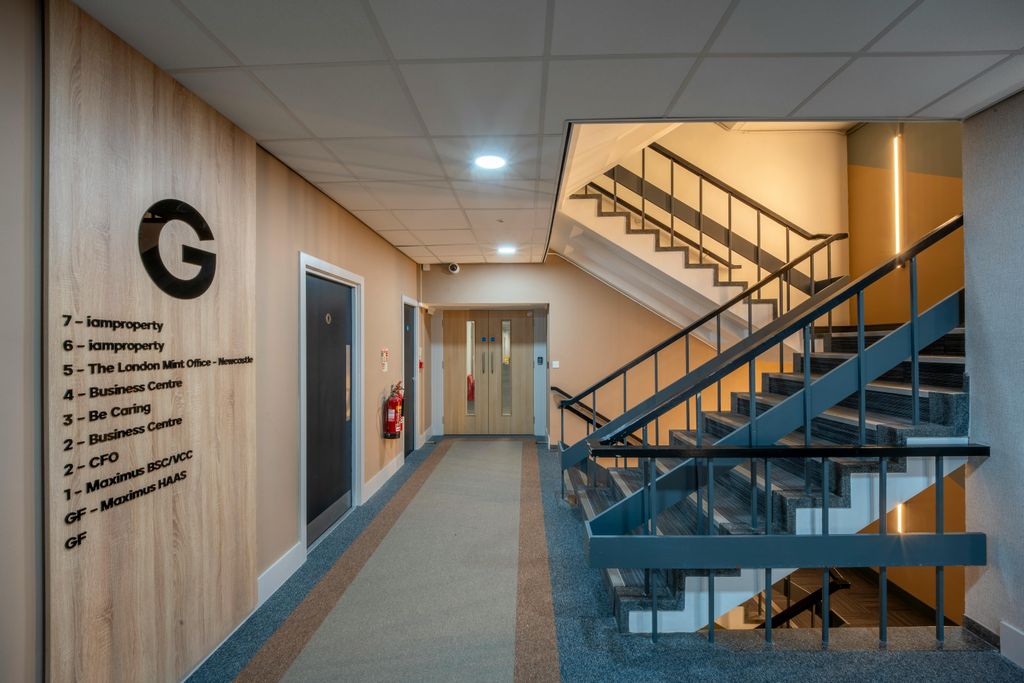 Property photo 2 of 12 Ne33Pf-84.Jpg