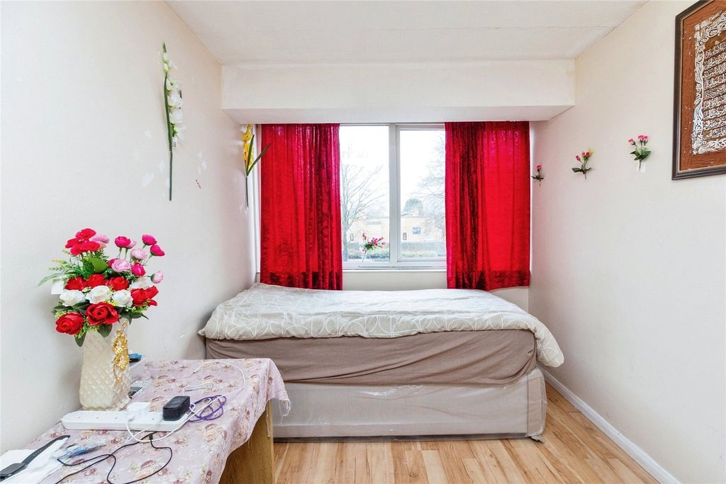Property photo 2 of 7 Picture No. 07