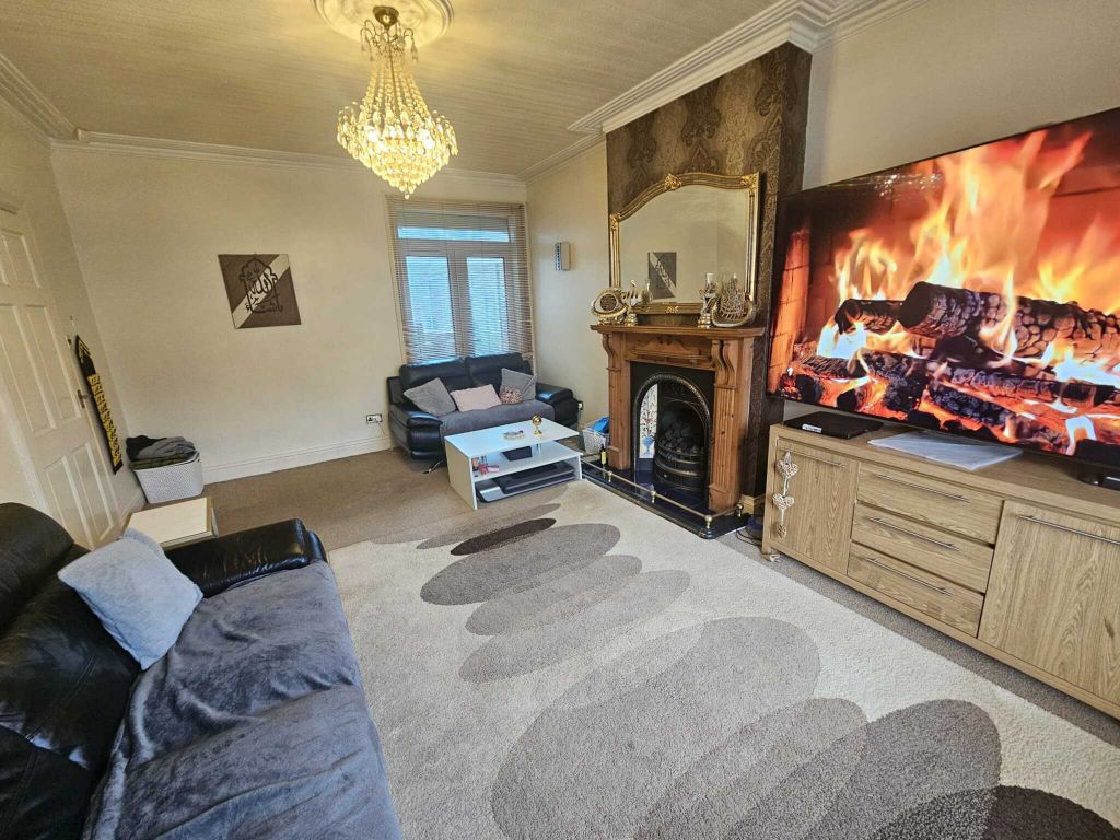 Property photo 3 of 17