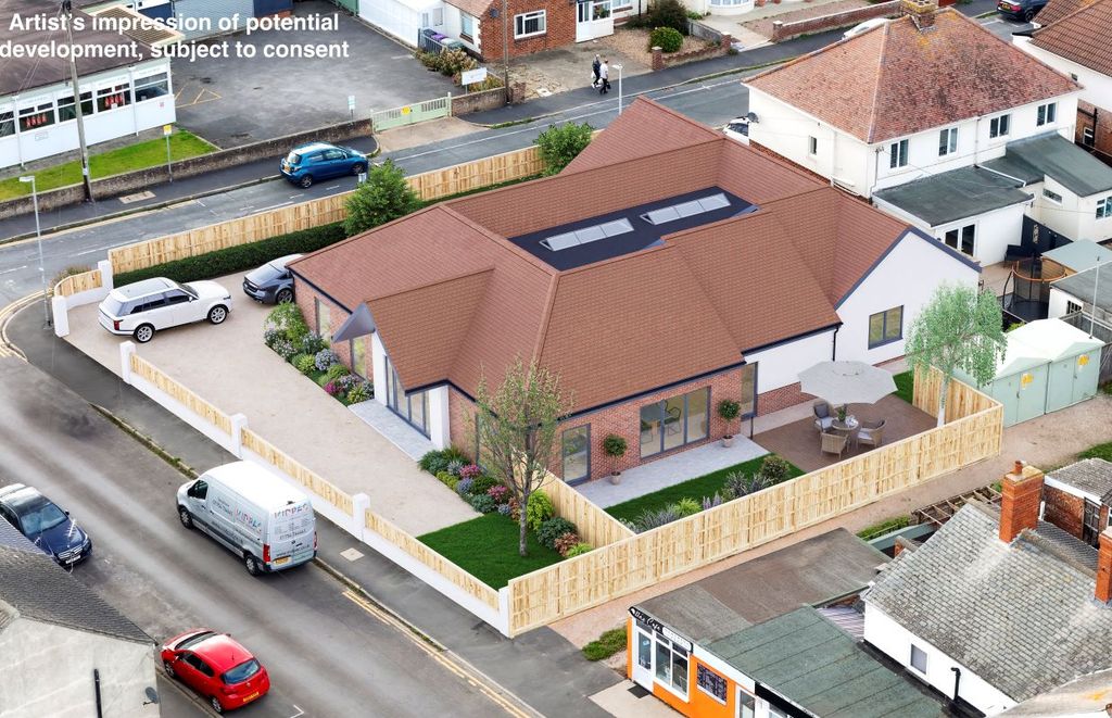 Property photo 2 of 28