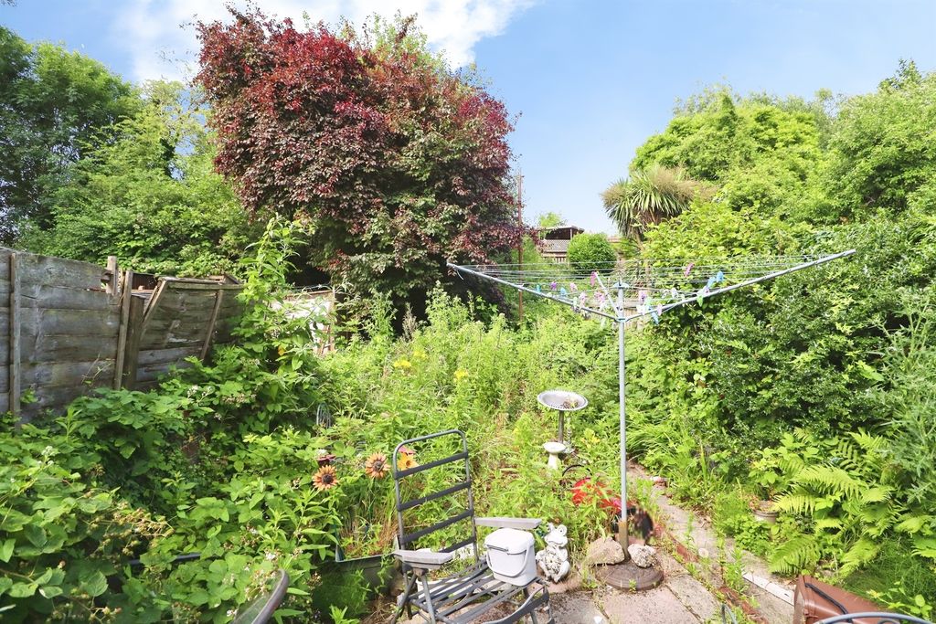 Property photo 2 of 14