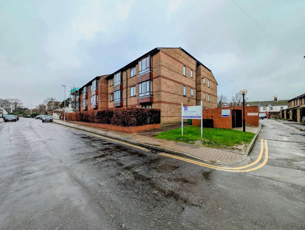 Property photo 1 of 13