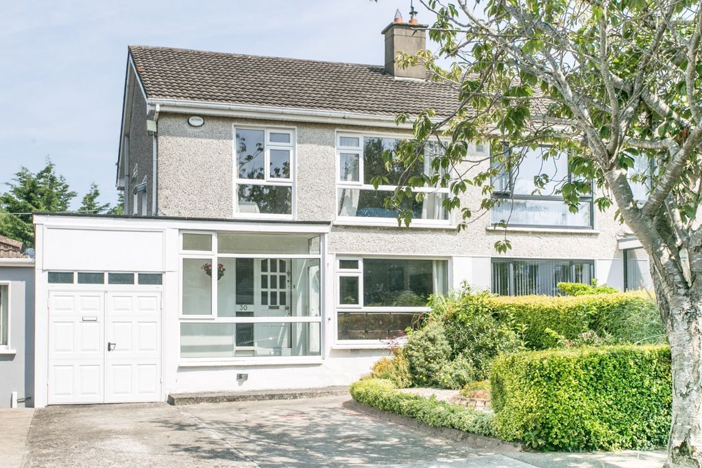 Property photo 1 of 16 Picture No. 12
