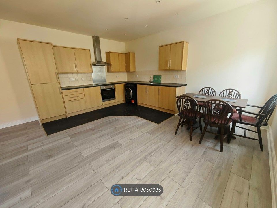 Property photo 1 of 7 Open Plan Kitchen Lounge