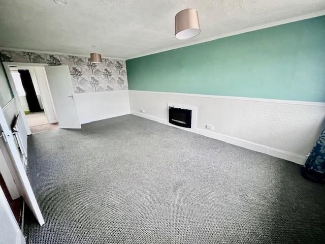 Property photo 3 of 6 3.Jpg