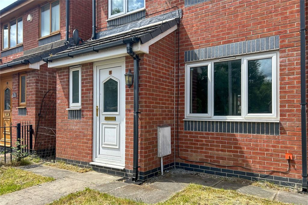 Property photo 1 of 16 External