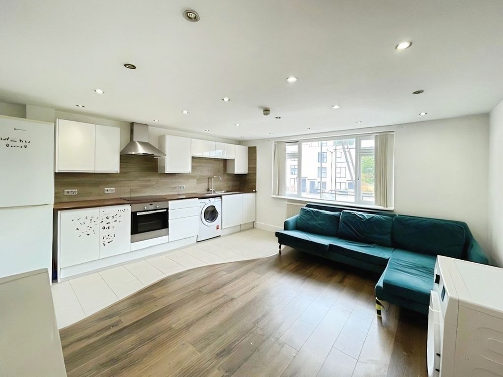 Property photo 2 of 9 Pbox-Img.Jpg