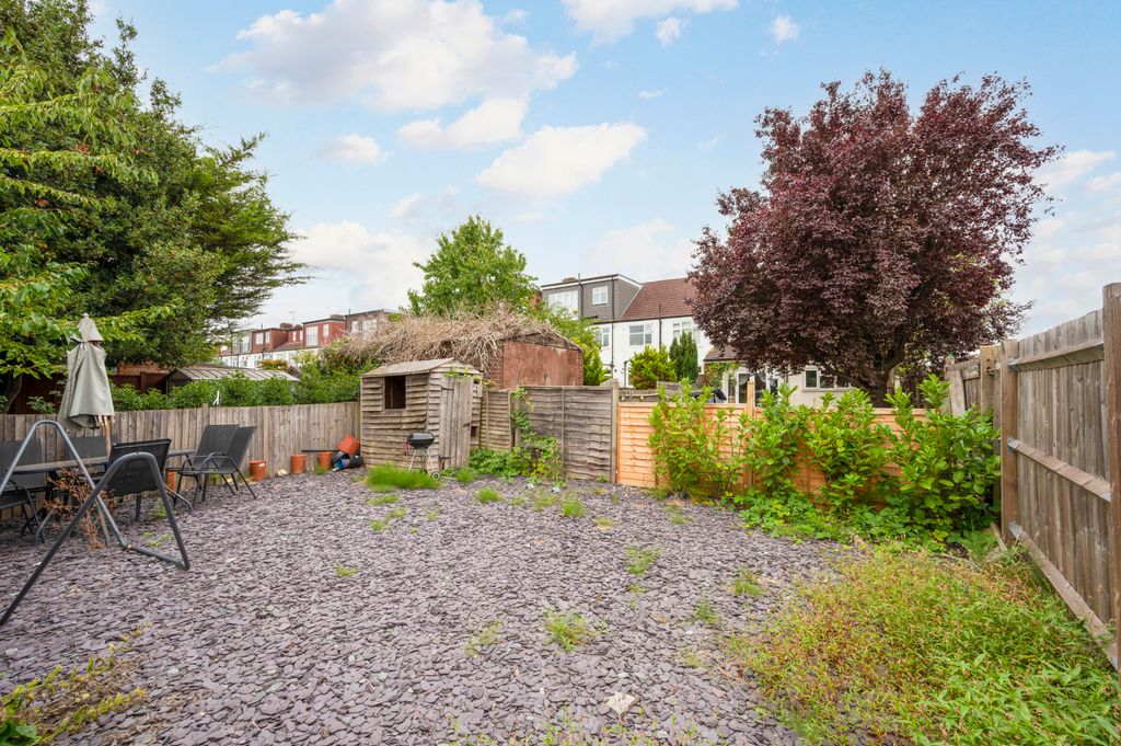 Property photo 1 of 16 Picture No. 28