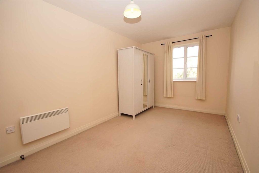 Property photo 2 of 12 Photo