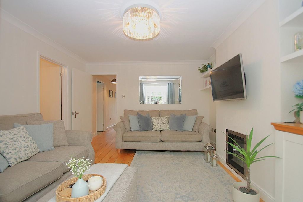 Property photo 2 of 20 Img_7795.Jpg