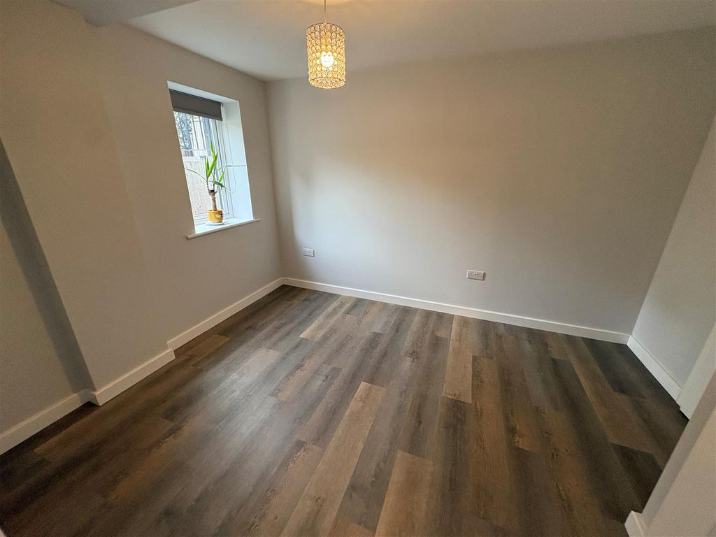 Additional image 15 of 4 bed detached house for saleCornmill Lane, Liversedge WF15