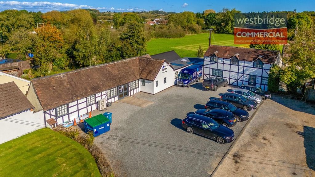 Property photo 1 of 20 Moat House Barns.Jpg
