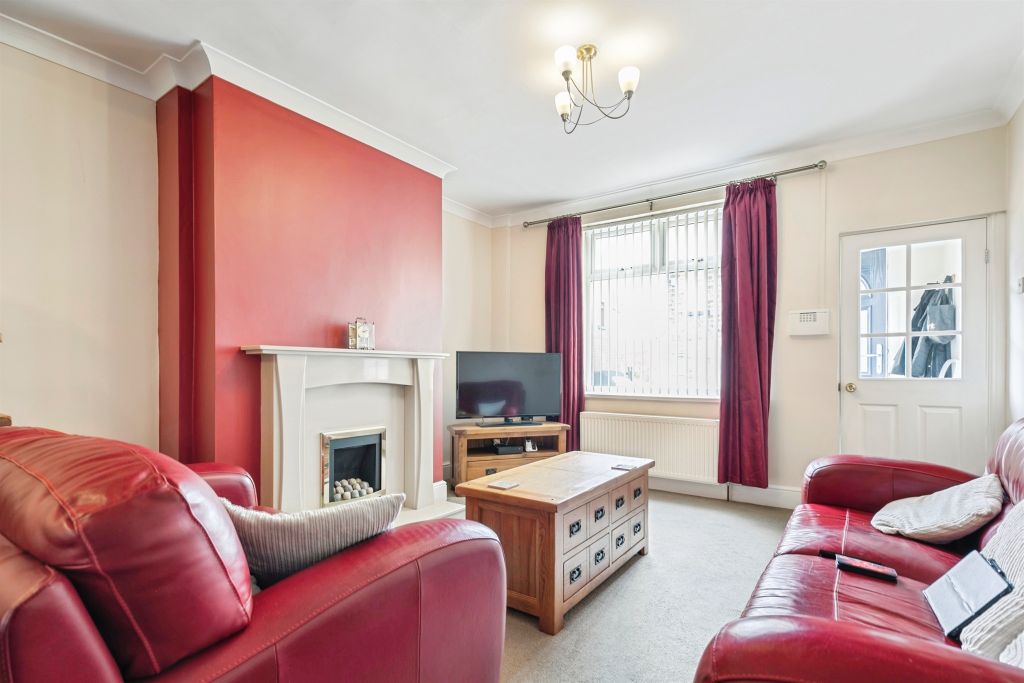 Property photo 2 of 14