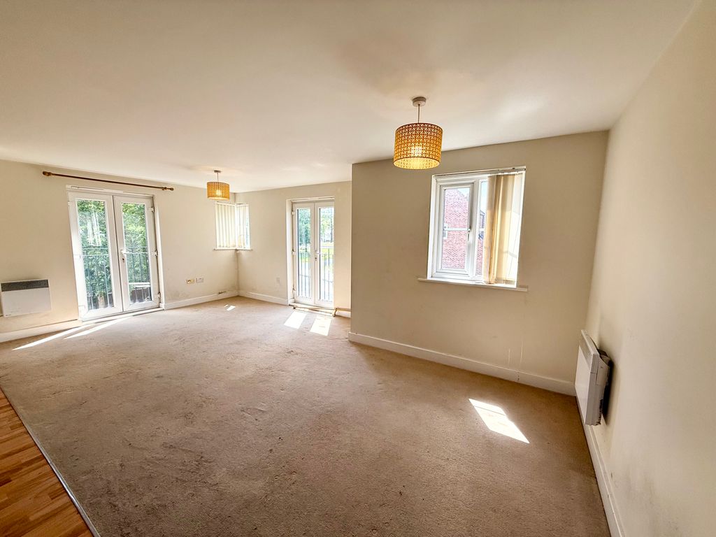 Property photo 3 of 6