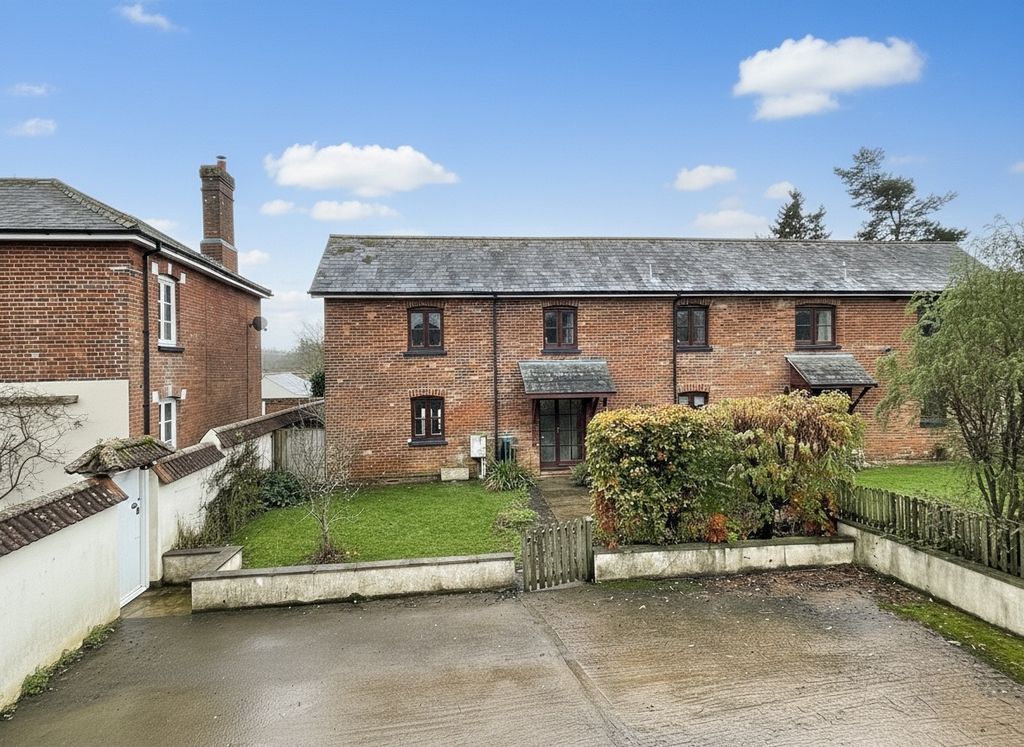 Property photo 1 of 19 Photo 1