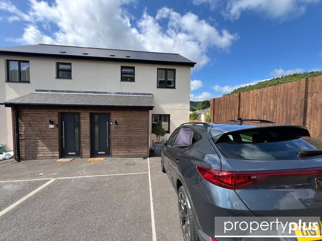 Property photo 1 of 14 Picture No. 02