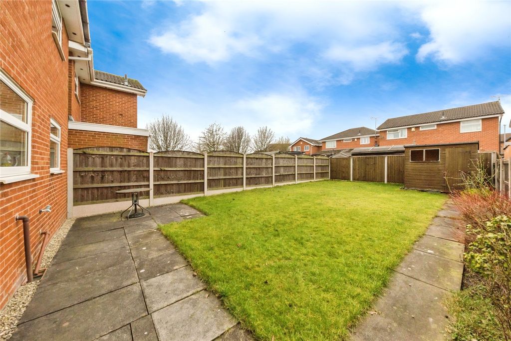 Property photo 3 of 17 Picture No. 18