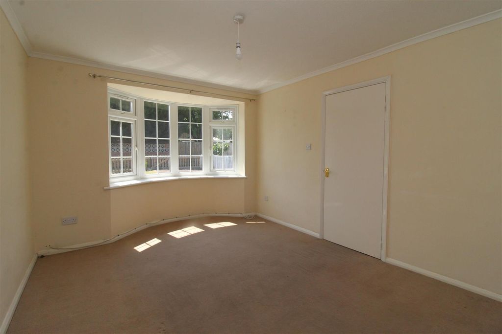 Property photo 2 of 12 Img_1739.Jpg