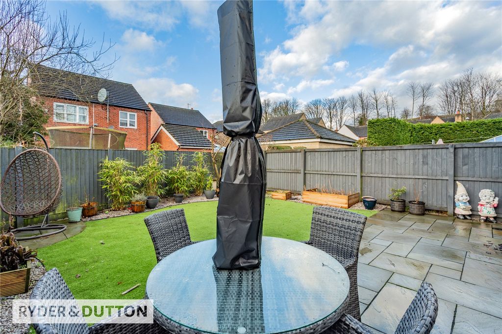 Property photo 3 of 24 Picture No. 21