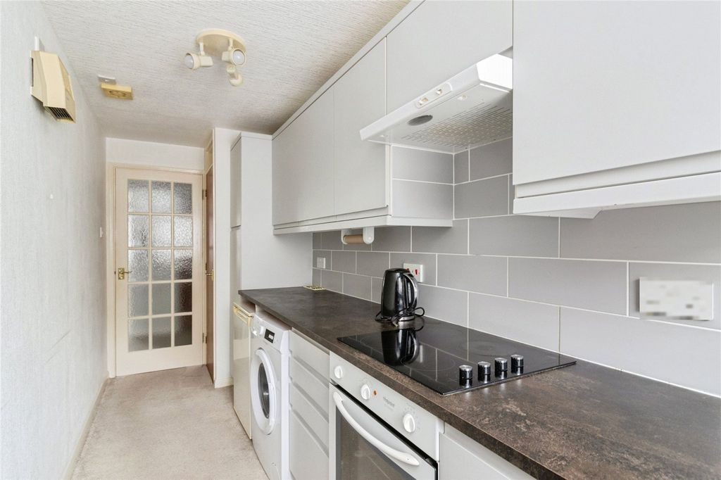 Property photo 3 of 11 Picture No. 05