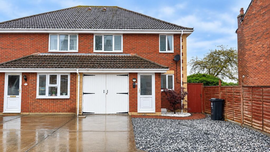 Property photo 1 of 16 Outside Front